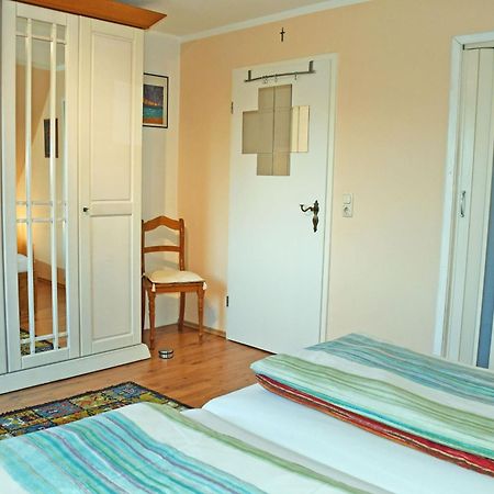 Ferienwohnung Karnitz Im Herzen Von Ruegen Exteriör bild